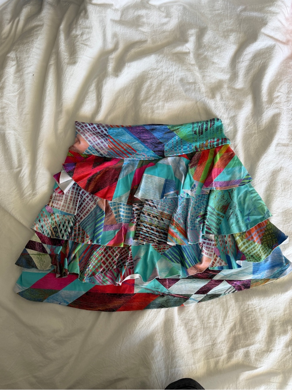 Dona Jo Ruffled Multicolor Geometric Print A-Line Tennis mini Skirt Skort